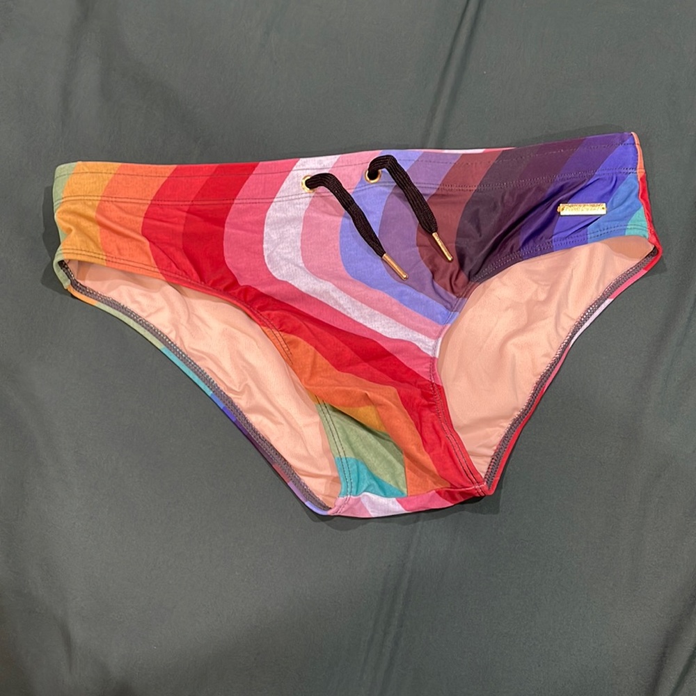 Skull and bones swim briefs